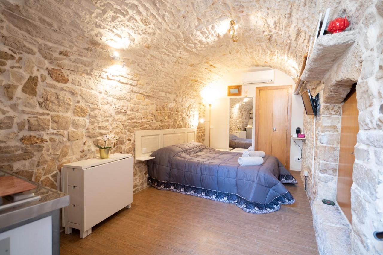 Piccola Pietra Bianca Hotel Giovinazzo Eksteriør billede