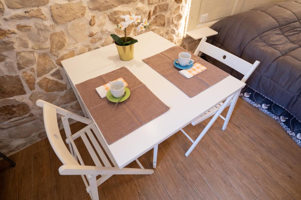 Piccola Pietra Bianca Hotel Giovinazzo Eksteriør billede